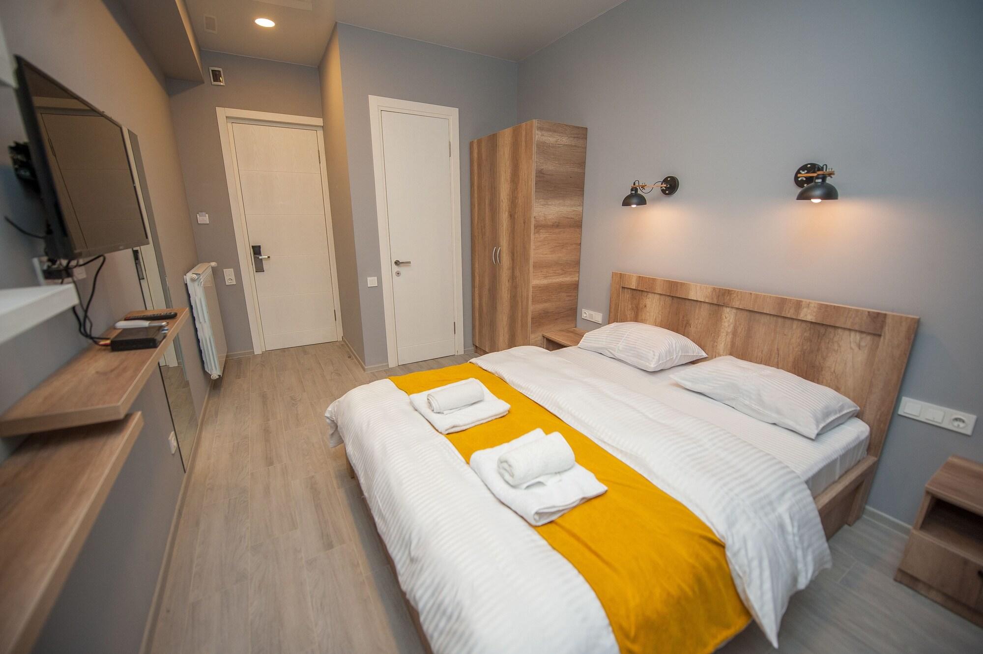 Easy Hotel T'Bilisi ティビリシ エクステリア 写真