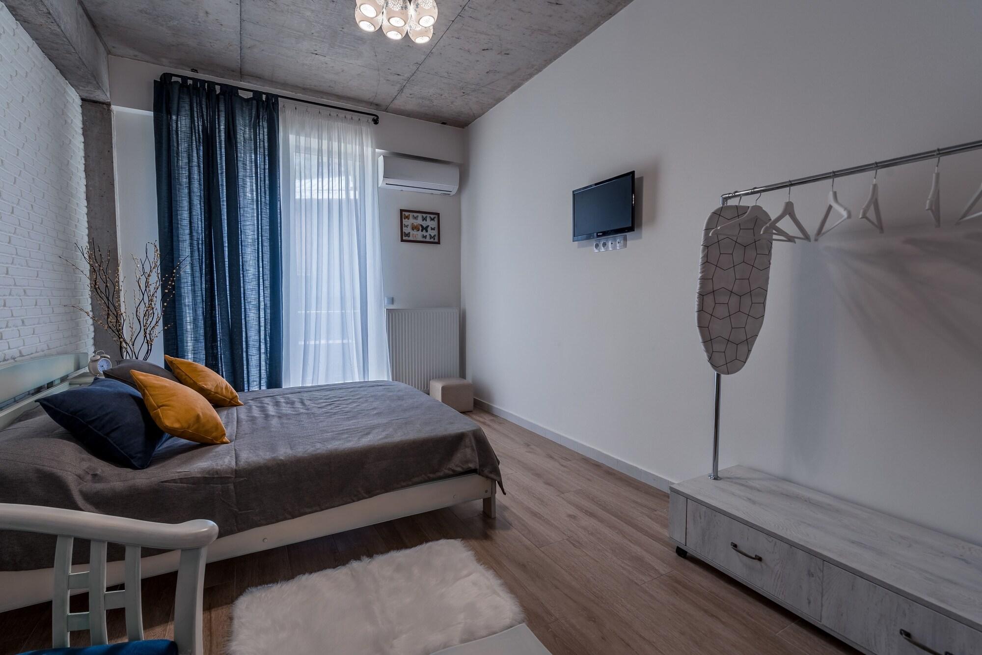 Easy Hotel T'Bilisi ティビリシ エクステリア 写真