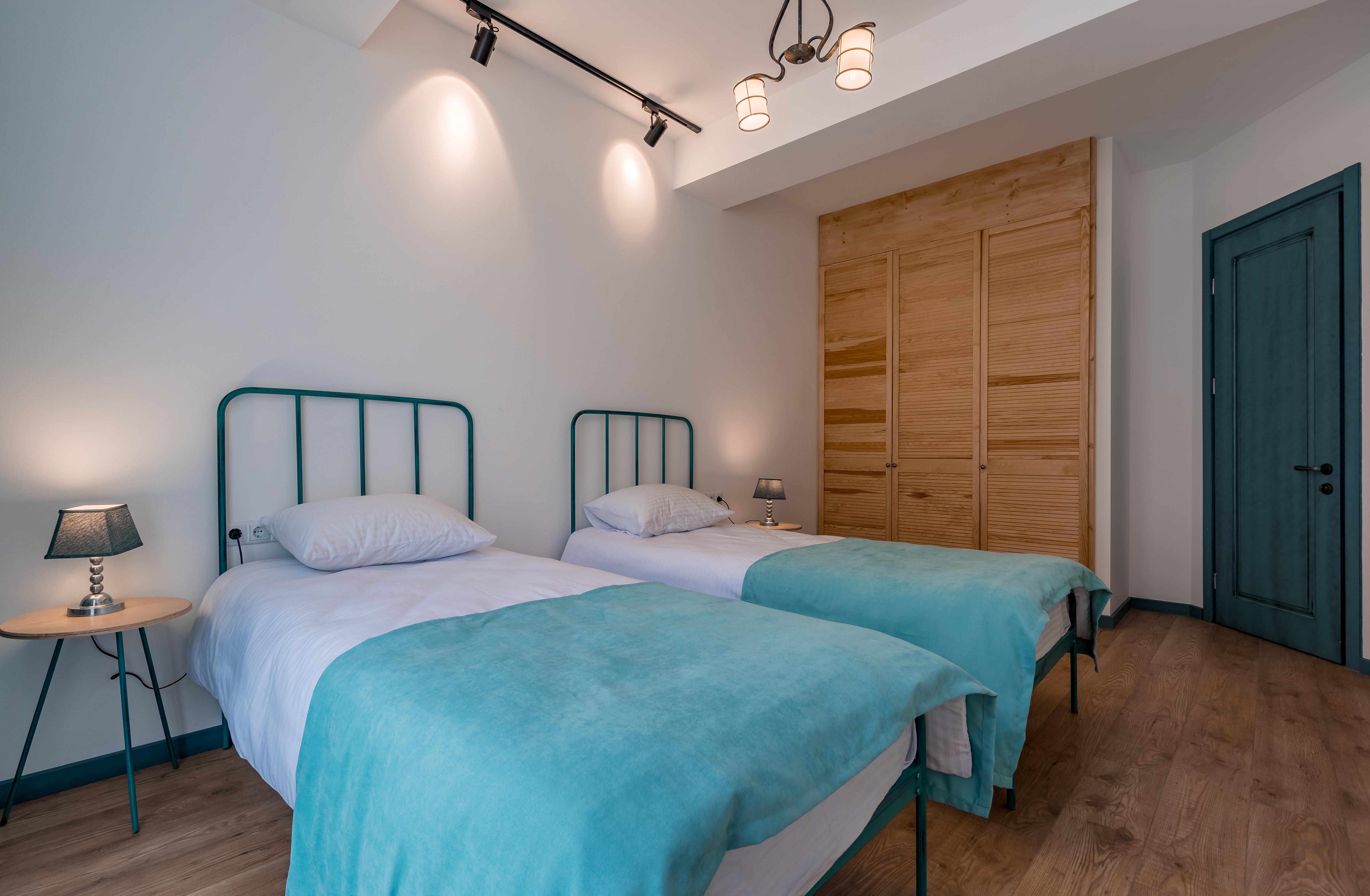Easy Hotel T'Bilisi ティビリシ エクステリア 写真