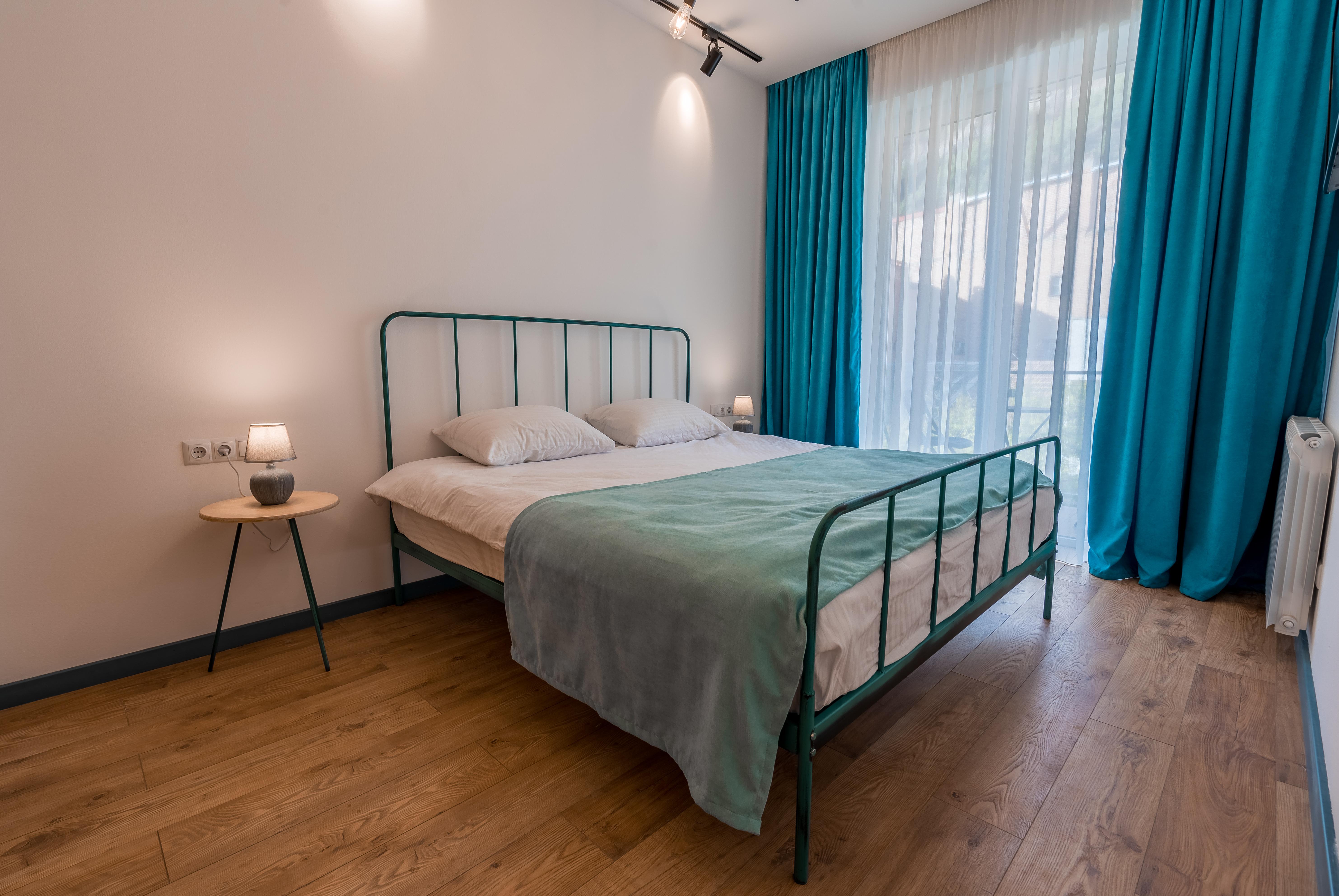 Easy Hotel T'Bilisi ティビリシ エクステリア 写真